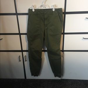American eagle joggers